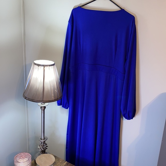 🎉Host Pick🎉Woman’s Ophestin Dress Blue 4XL - Picture 4 of 7